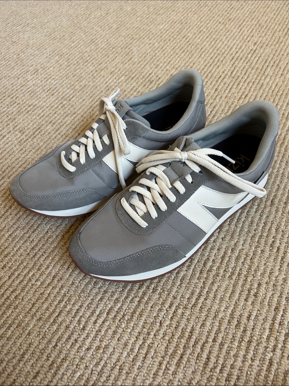 Kizik Grey Milan Sneakers Size 11 Men’s Women Size 12.5